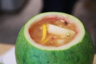 众臣吃瓜太傅吃瓜